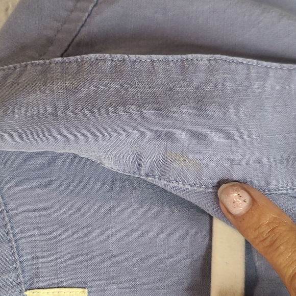 Cloth & Stone blue button down shirt medium - Picture 3 of 12